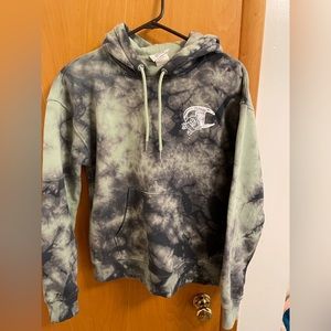 Women’s Champion hooded sweatshirt